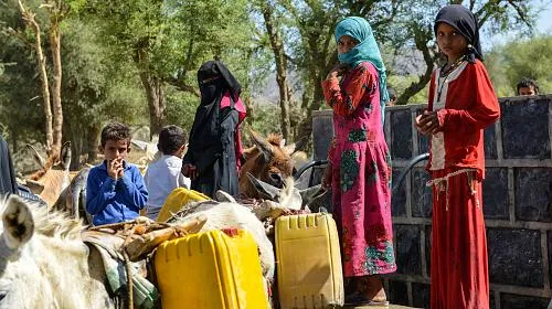 Water is a scarce resource: Millions of people in Yemen don’t have access to clean water. Most water sources have been destroyed and people have less than a glass of water a day to drink. CARE helps by repairing old water sources and building new ones. Credit: CARE/Eman Al-Awami